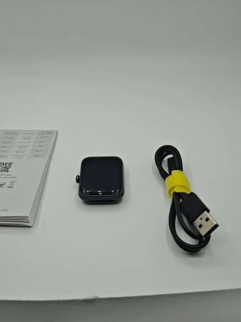ID207 Mini Smart Watch - New Fitness Tracker - Used. Smartwatch Clasp Issue
